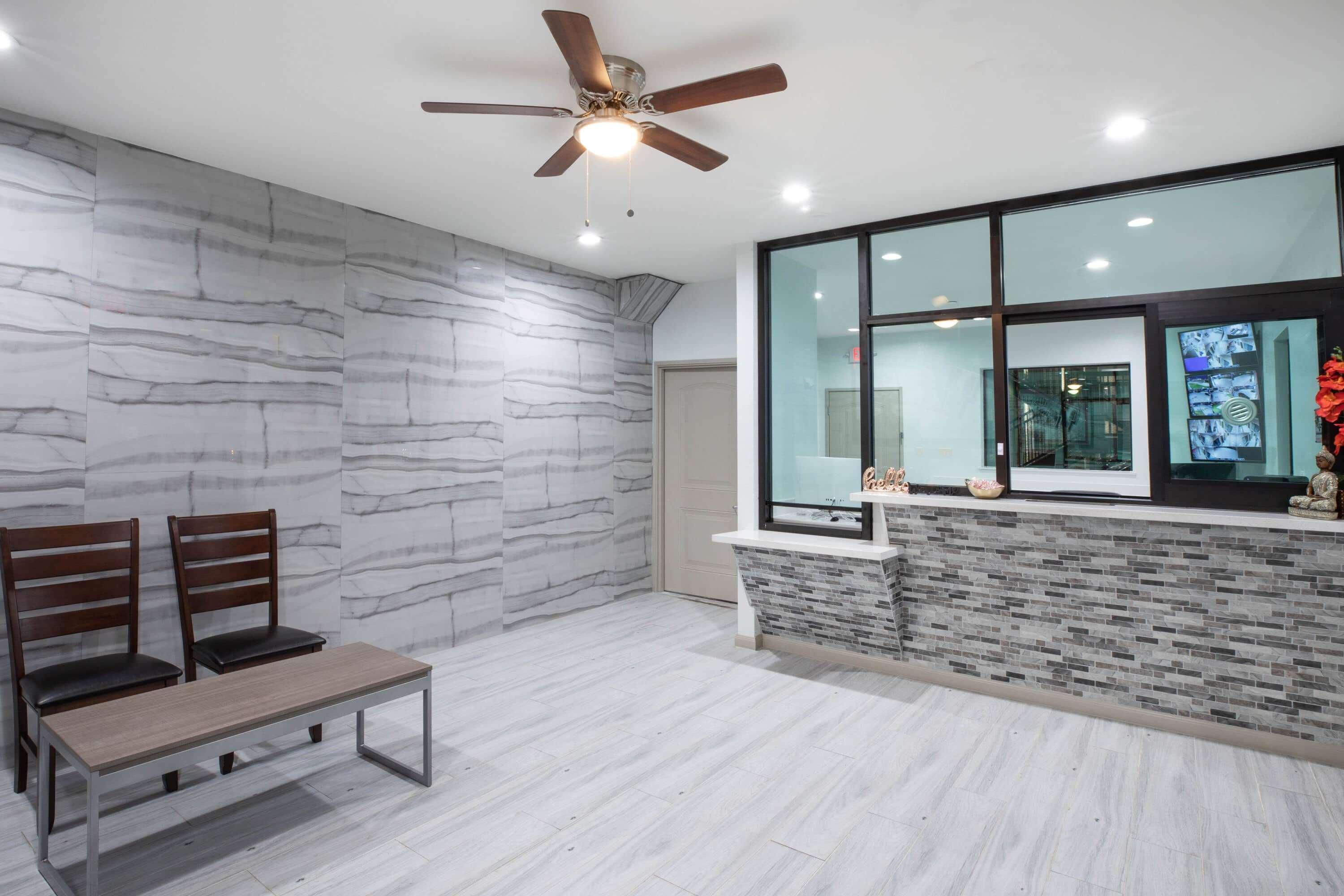 Super 8 By Wyndham Humble Houston Fallcreek Екстериор снимка